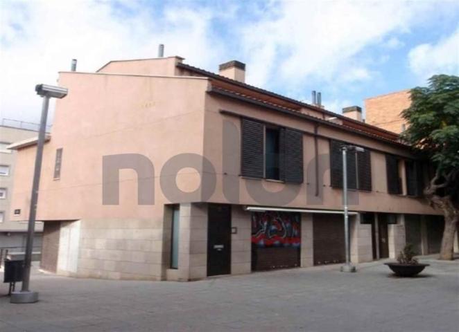 Local comercial en venta en Viladecans, Baix Llobregat Sud photo 0