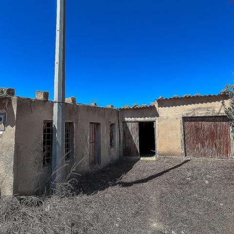 Casa con terreno en venta en Monovar-Monover photo 0