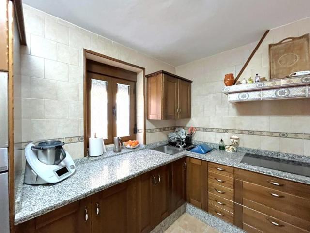 Casa en venta en Alcuéscar, PUEBLOS photo 0