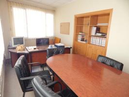 Local comercial en venta en Ontinyent, Centro photo 0