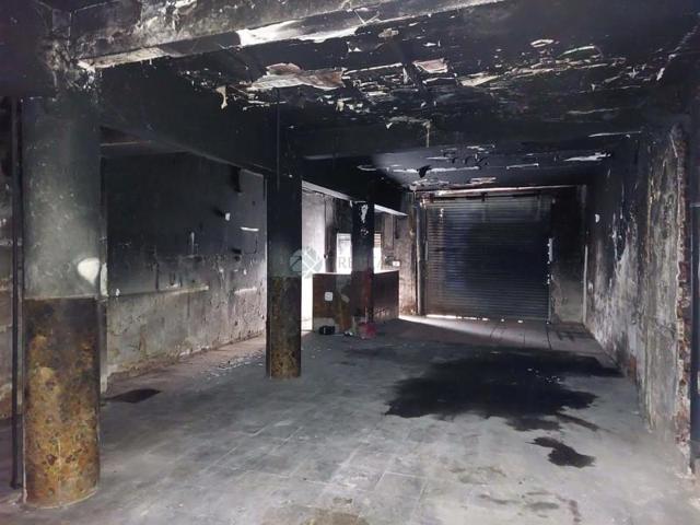 Local comercial en venta en Montcada i Reixac, Montcada i Reixac photo 0