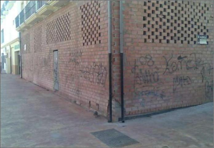 Local comercial en venta en Lucena, Lucena photo 0