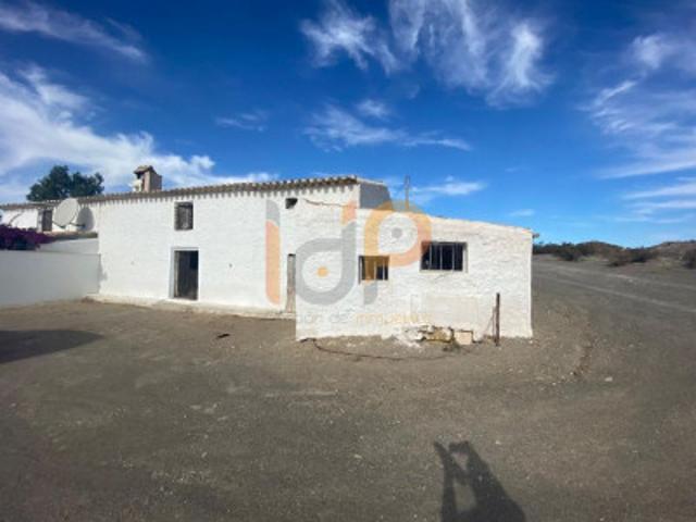 Adosada en venta en Huércal-Overa, Campo photo 0
