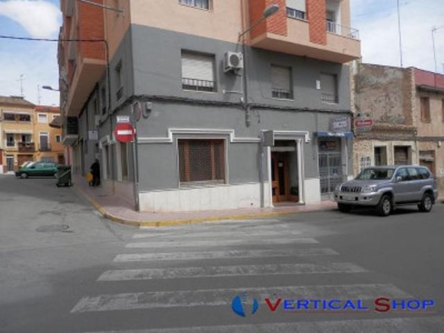 Local comercial en venta en Caudete, Las Eras photo 0