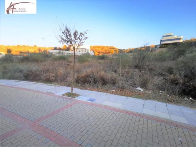 Terreno en venta en Zubia, Urb. Altos de La Zubia photo 0