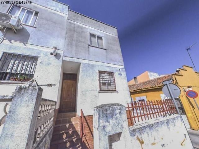 Chalet en venta en Plasencia, Malpartida de plasencia, 10600 photo 0