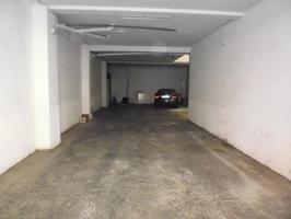 Local comercial en venta en Alzira, Iglesia Santos Patronos photo 0