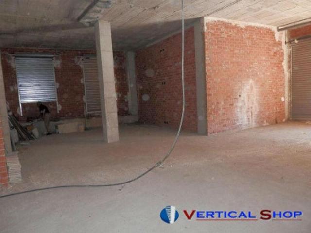 Local comercial en venta en Caudete, Plaza de la Iglesia photo 0