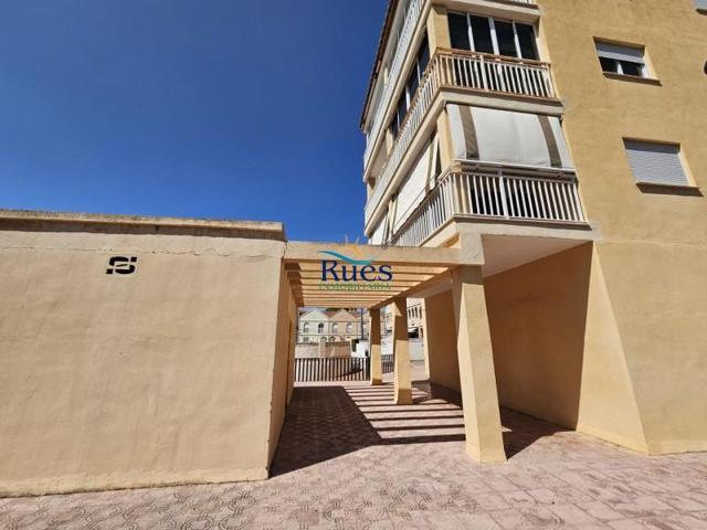 Local comercial en venta en Benicàssim, Benicasim photo 0