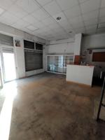 Local comercial en venta en Alicante, Campoamor photo 0