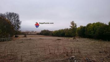 Terreno en venta en Torrecaballeros, Torrecaballeros photo 0