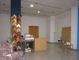 Local comercial en venta en Lucena, Lucena photo 0