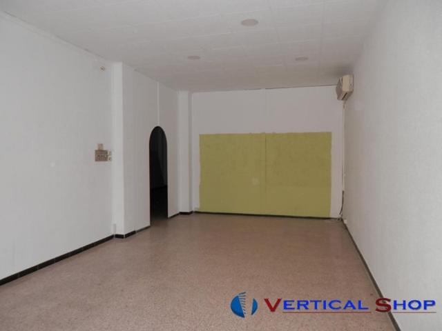 Local comercial en venta en Caudete, Jose Ruiz Ruiz photo 0
