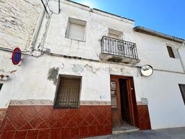 Adosada en venta en Alberic, Alberic photo 0