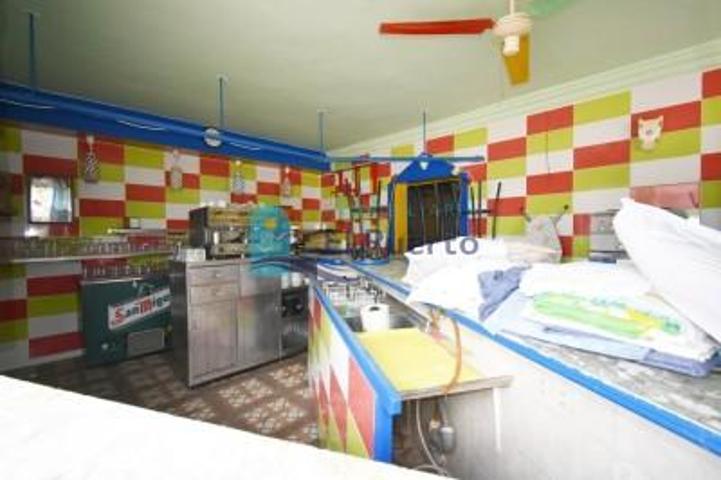 Local comercial en venta en Puerto de Mazarrón, Bahía photo 0