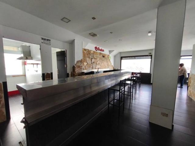 Local comercial en venta en Santander, Alisal photo 0