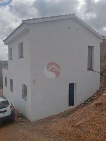 Terreno en venta en Tolox photo 0