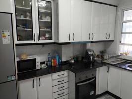 Piso en venta en Carballo, Zona Haley photo 0