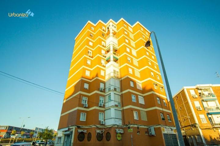 Piso en venta en Badajoz, Estación photo 0
