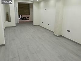 Local comercial en venta en Mislata, Distrito cardenal benlloch photo 0