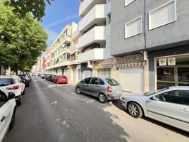 Local comercial en venta en Alzira photo 0
