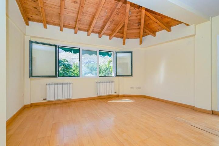 Piso en venta en Atarfe, Caparacena photo 0