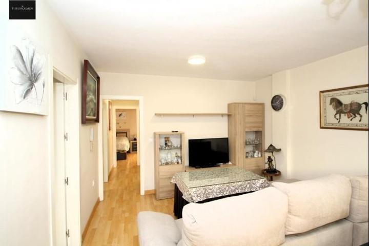 Piso en venta en Cúllar Vega, Vega de granada zona noroeste photo 0