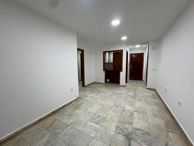 Piso en venta en Cáceres, CANOVAS photo 0
