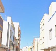 Piso en venta en Sagunto, Avda de Abril - 9 de Octubre photo 0