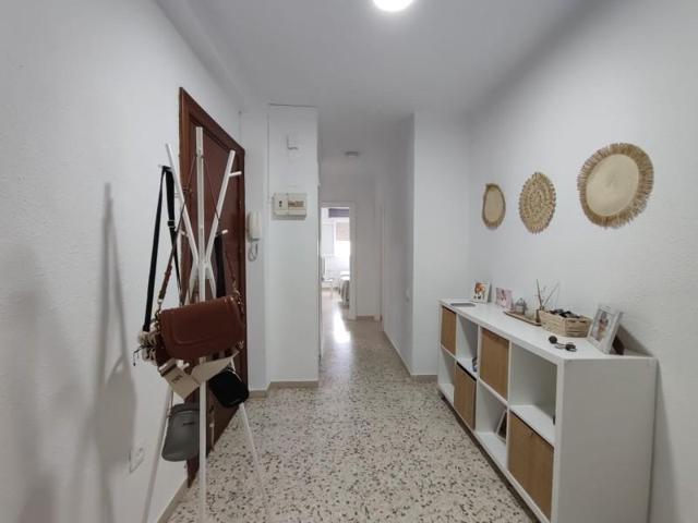 Apartamento en venta en Chiclana de la Frontera, Avenida la libertad photo 0