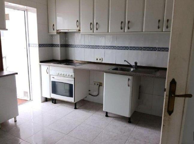 Piso en venta en Madrid, Villaverde photo 0