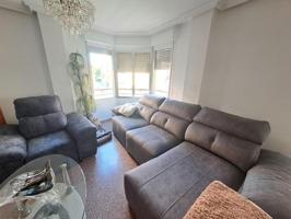 Piso en venta en Elche, San Crispín photo 0