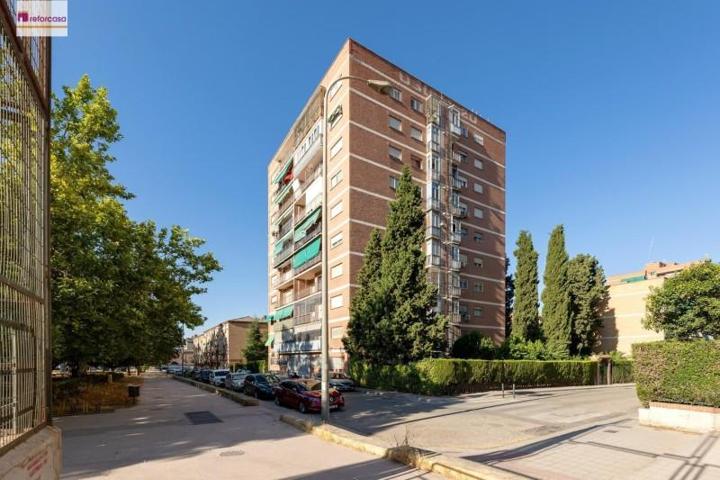 Piso en venta en Granada, Alcampo photo 0