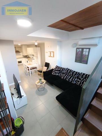 Piso en venta en Jaén, Jaen photo 0