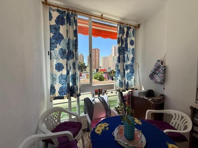 Apartamento en venta en Benidorm, Avenida del Mediterraneo photo 0