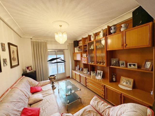 Piso en venta en Salamanca, Salamanca photo 0