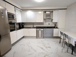 Chalet en venta en Fuensalida, Fuensalida photo 0