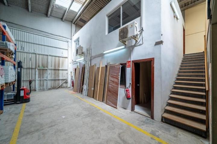 Nave industrial en venta en Reus, Sol i Vista photo 0