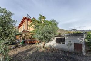 Casa con terreno en venta en Monachil, Los Cahorros photo 0