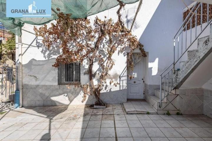 Casa en venta en Monachil, Vega de granada zona sur photo 0