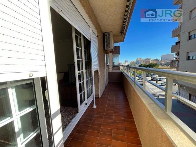 Piso en venta en Vinaròs photo 0