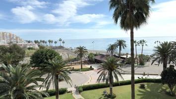 Apartamento en venta en Algarrobo, Costa photo 0