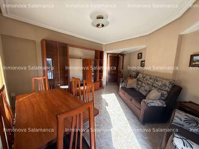 Apartamento en venta en Salamanca, Paseo San Antonio photo 0