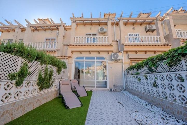 Duplex en venta en Torrevieja, Torreblanca photo 0