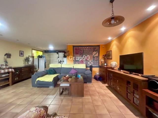 Piso en venta en Lleida photo 0