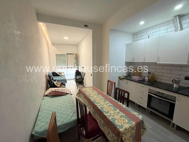Apartamento en venta en L'Hospitalet de Llobregat, La Florida photo 0
