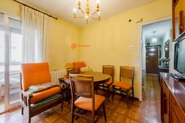 Piso en venta en Madrid, Moscardo photo 0