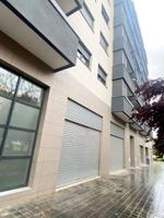 Local comercial en venta en Valencia, Benicalap photo 0