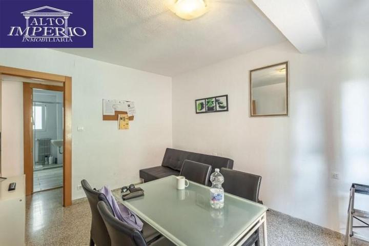 Piso en venta en Granada, Realejo photo 0