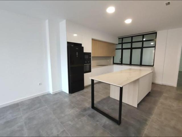 Casa en venta en Monforte del Cid, Centro photo 0